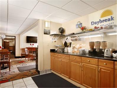 Days Inn By Wyndham Keene Nh Restaurante foto